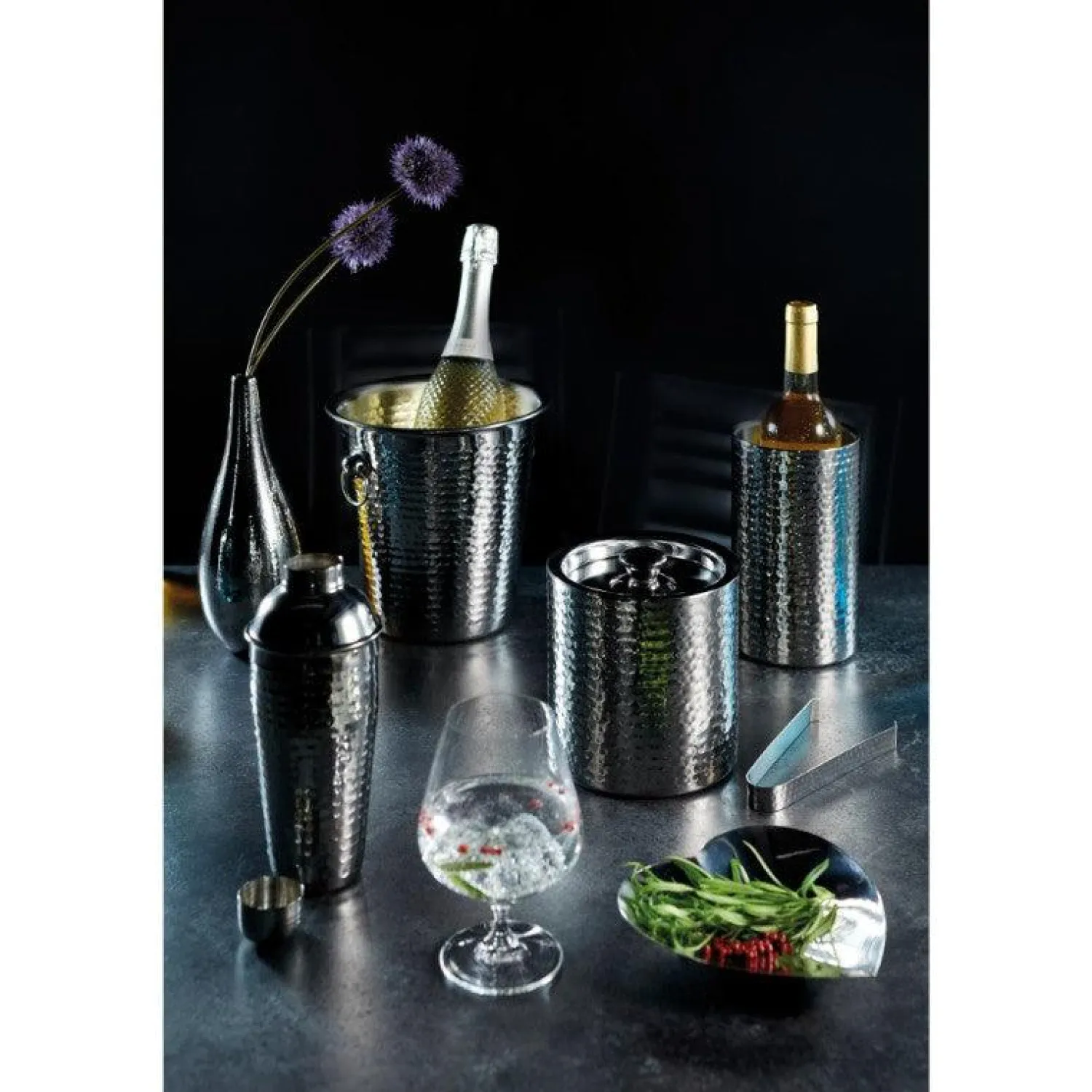 BarCraft Cobbler Cocktail Shaker - Hammered Steel