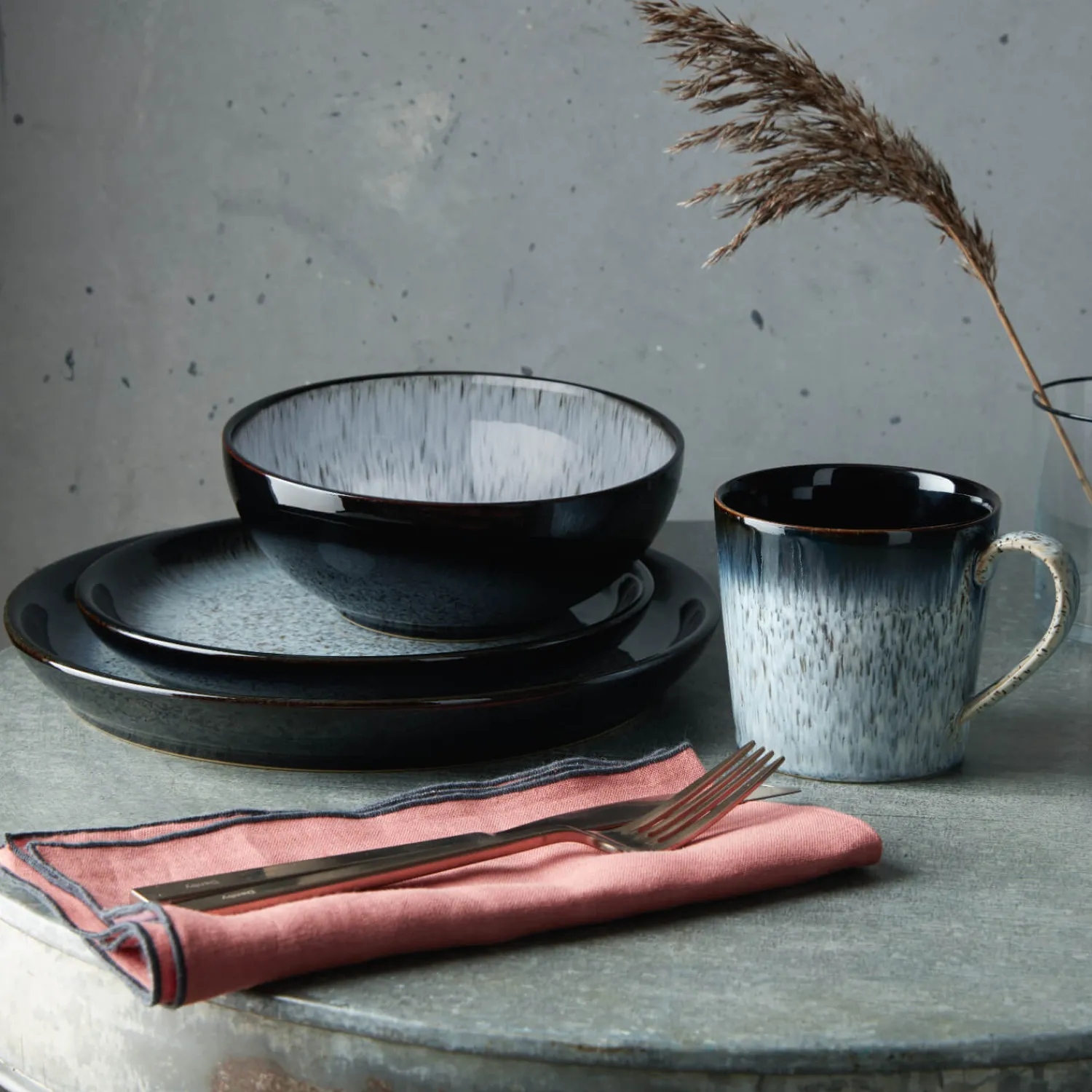 Denby Stoneware 26cm Dinner Plate - Halo Coupe