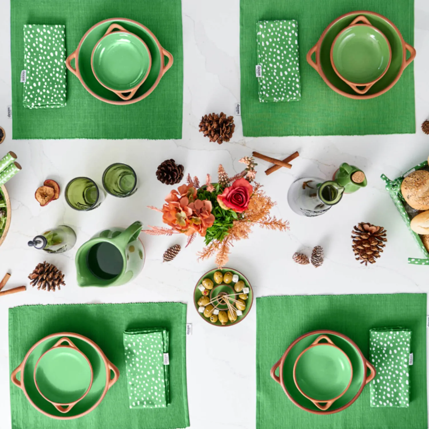 Sintra Dexam Glazed Terracotta Olive Dish - Green