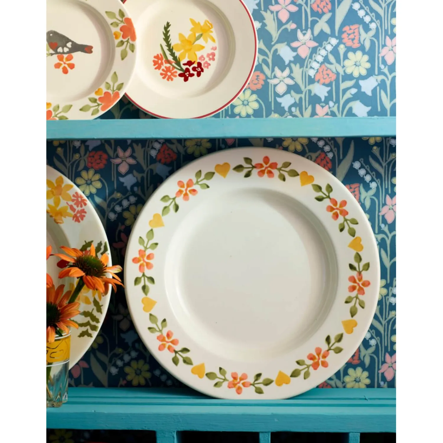 EMMA BRIDGEWATER Earthenware 6 1/2" Plate - Lovebirds Coral