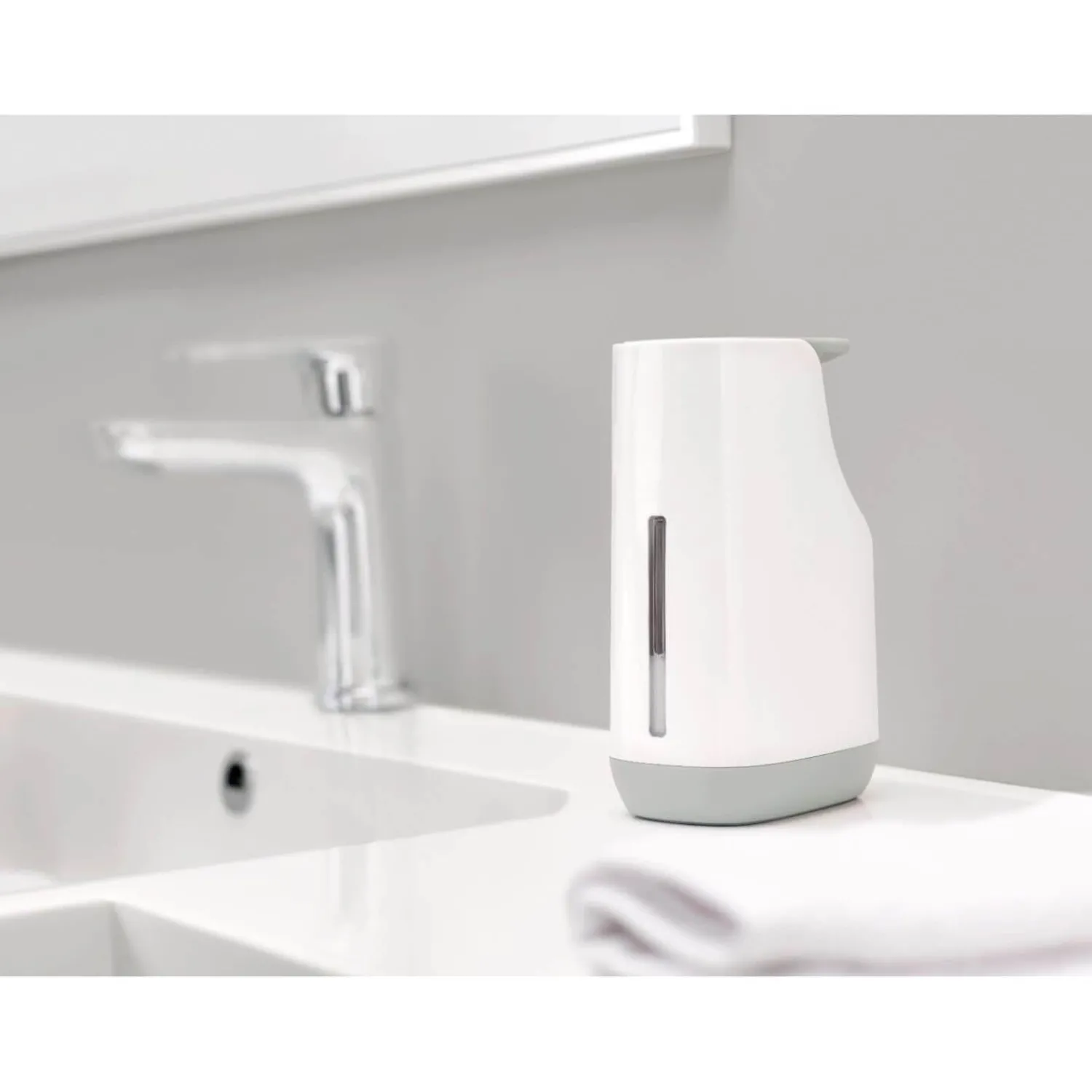 Joseph Joseph Slim Compact Soap Pump - Grey