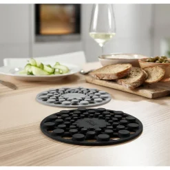 Joseph Joseph Spot-On Silicone Trivets - Set of 2