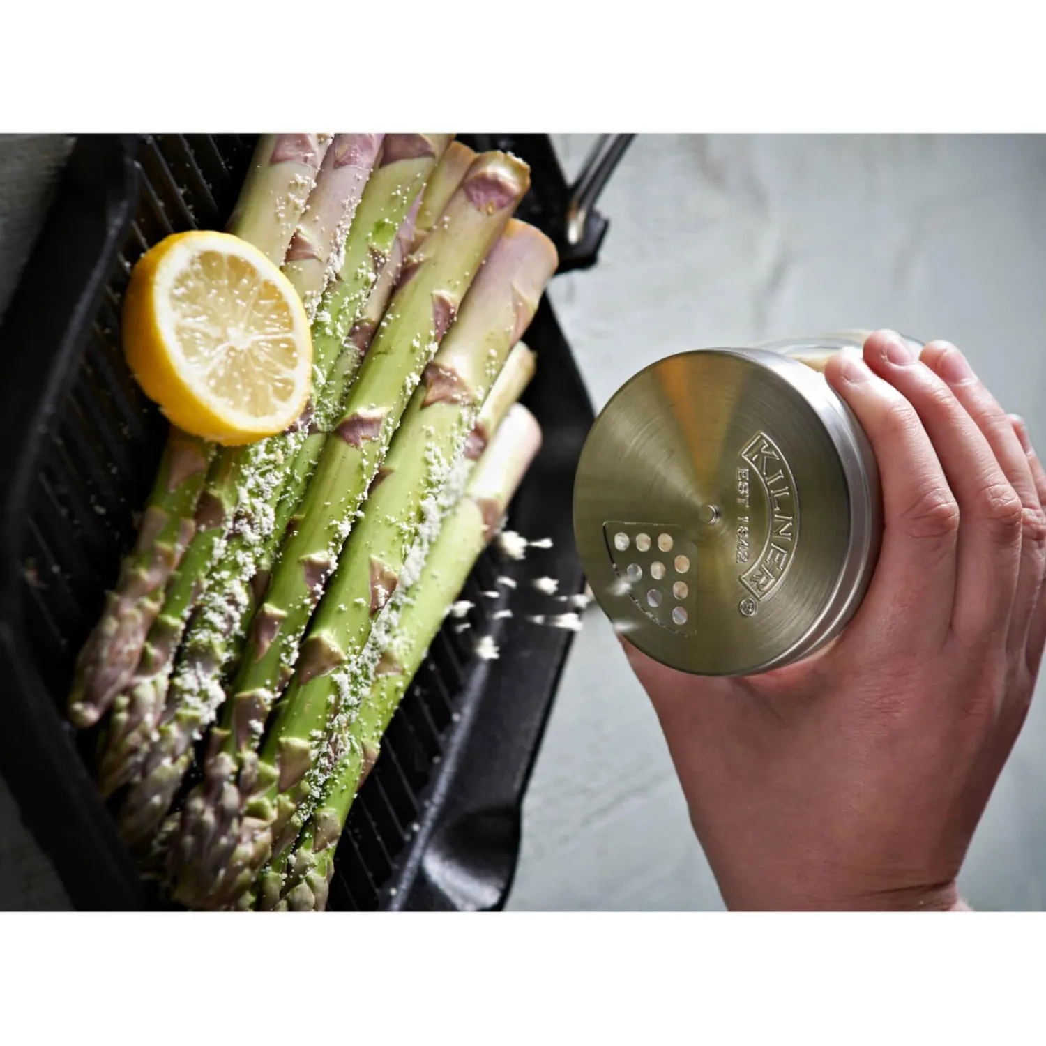 Kilner Glass Storage Jar With Shaker Lid - 250ml