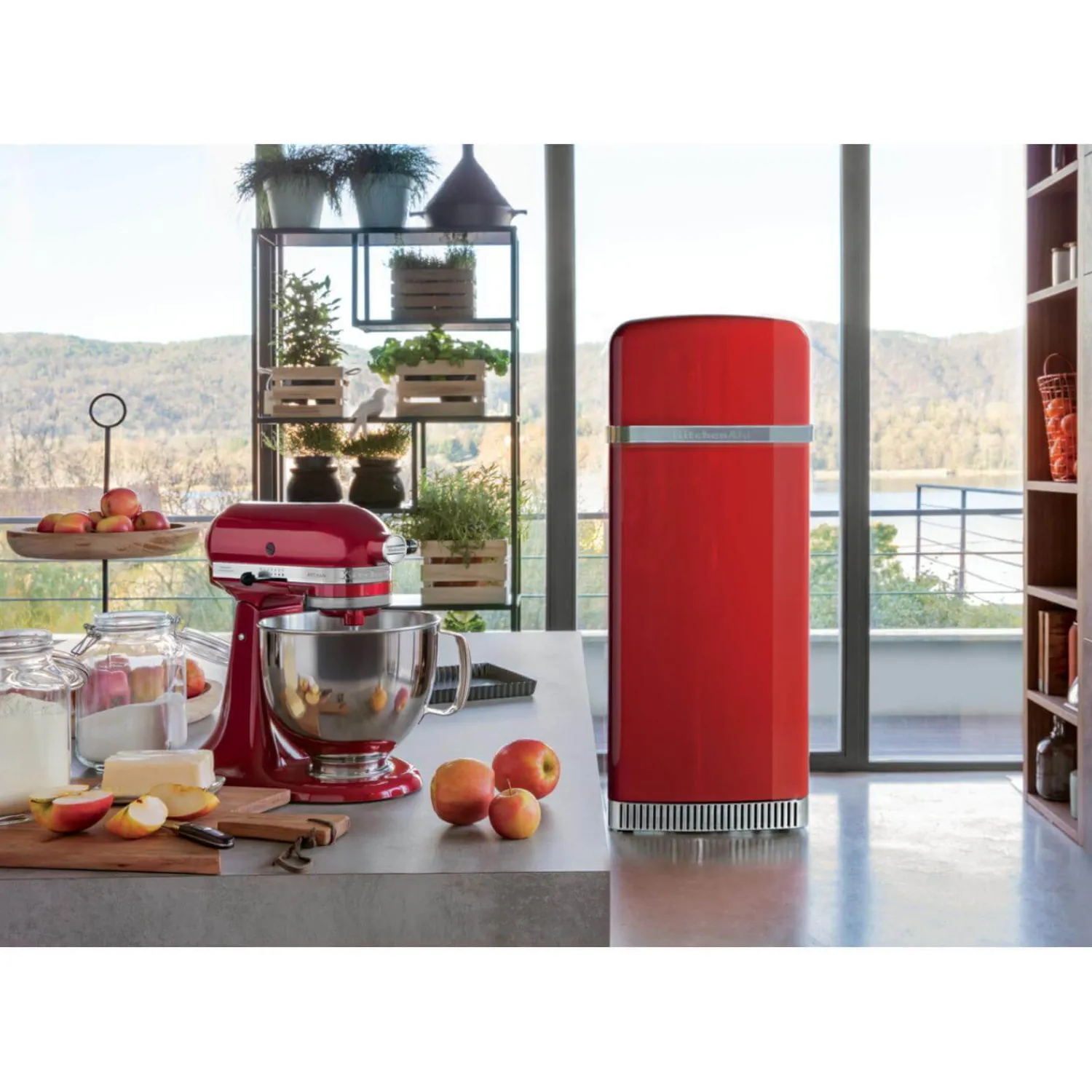 KitchenAid 185 Artisan Tilt-Head Stand Mixer - Candy Apple