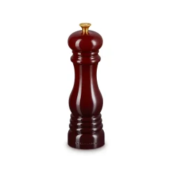 Le Creuset Classic Salt Mill - Garnet