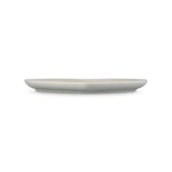 Le Creuset 23cm Heart Stoneware Plate - Meringue