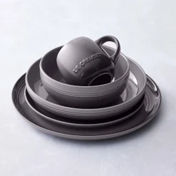 Le Creuset 27cm Stoneware Coupe Dinner Plate - Flint