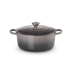 Le Creuset Signature Cast Iron 26cm Round Casserole - Flint