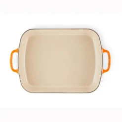 Le Creuset Signature 37cm Cast Iron Roaster - Volcanic