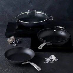 Le Creuset Toughened Non-Stick Shallow Casserole - 24cm