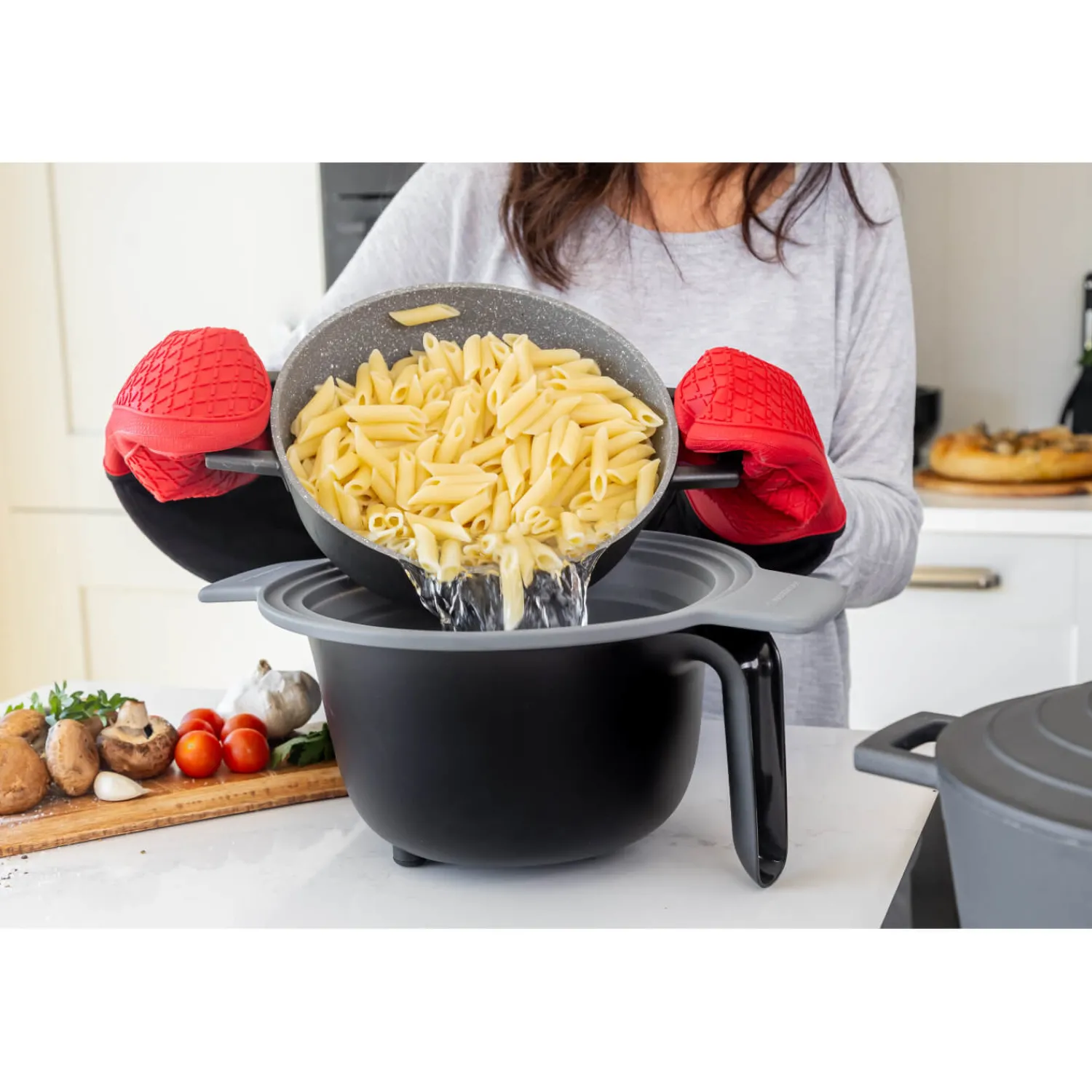 MasterClass 2-in-1 Collapsible Silicone Steam & Strain Colander