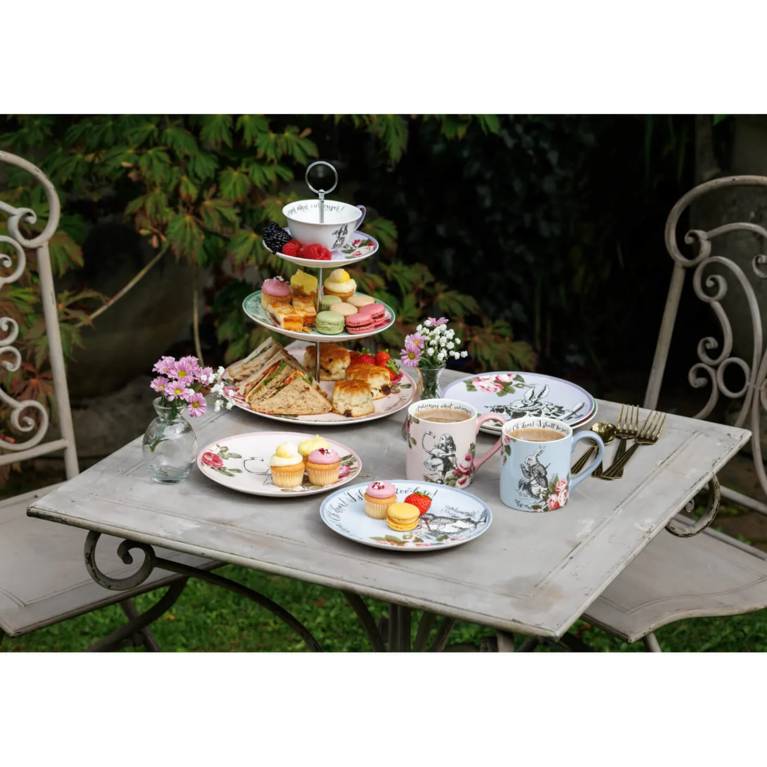 Alice in Wonderland Mikasa V&A His & Hers Bone China Mugs