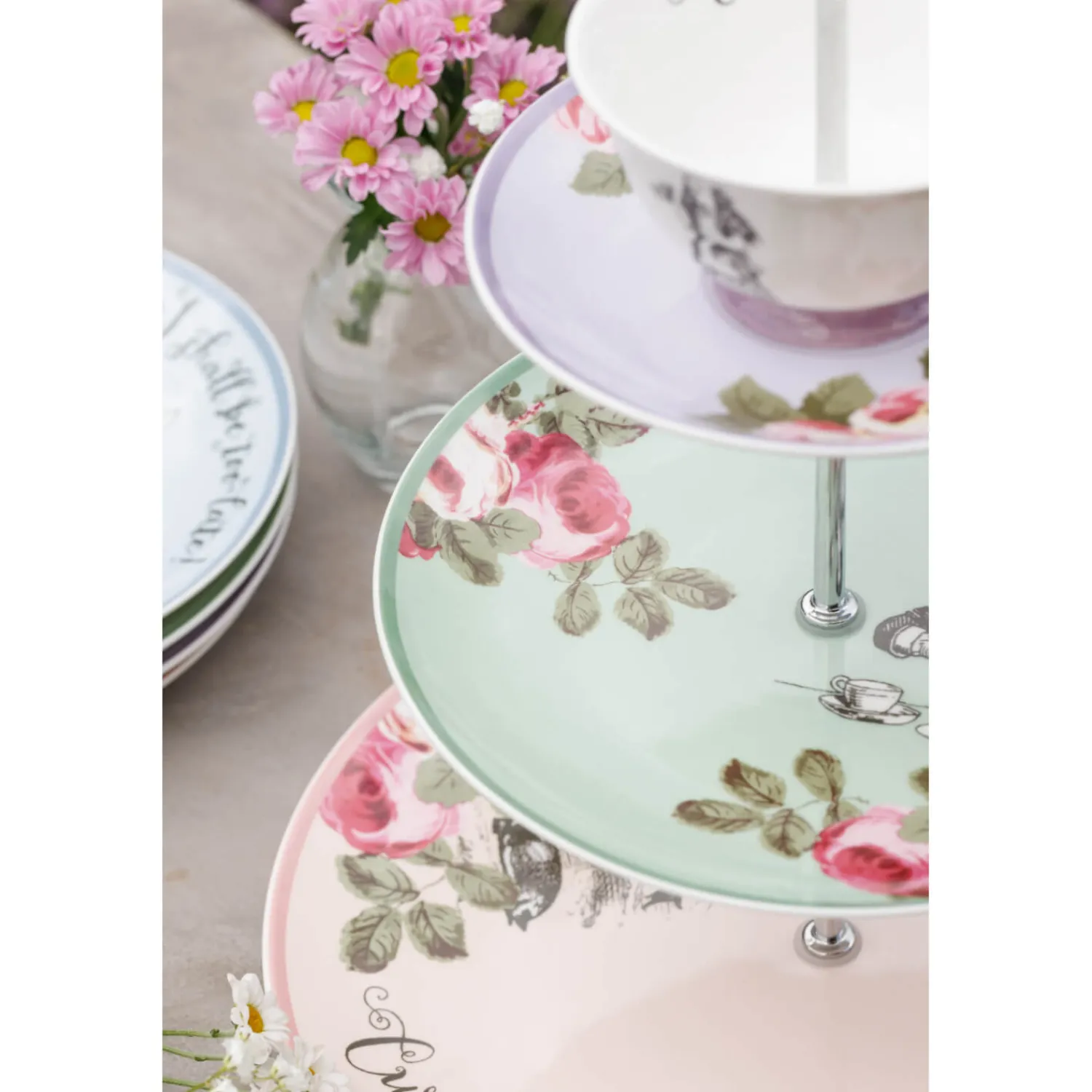 Alice in Wonderland Mikasa V&A Bone China 3-Tier Cake Stand