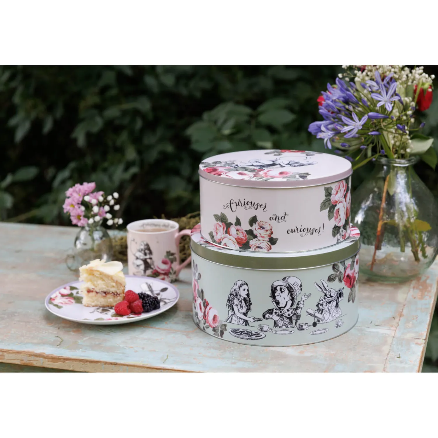 Alice in Wonderland Mikasa V&A Cake Tins - Set Of 2