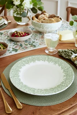 Morris u0026 Co Morris & Co 28cm Earthenware Plate - Standen