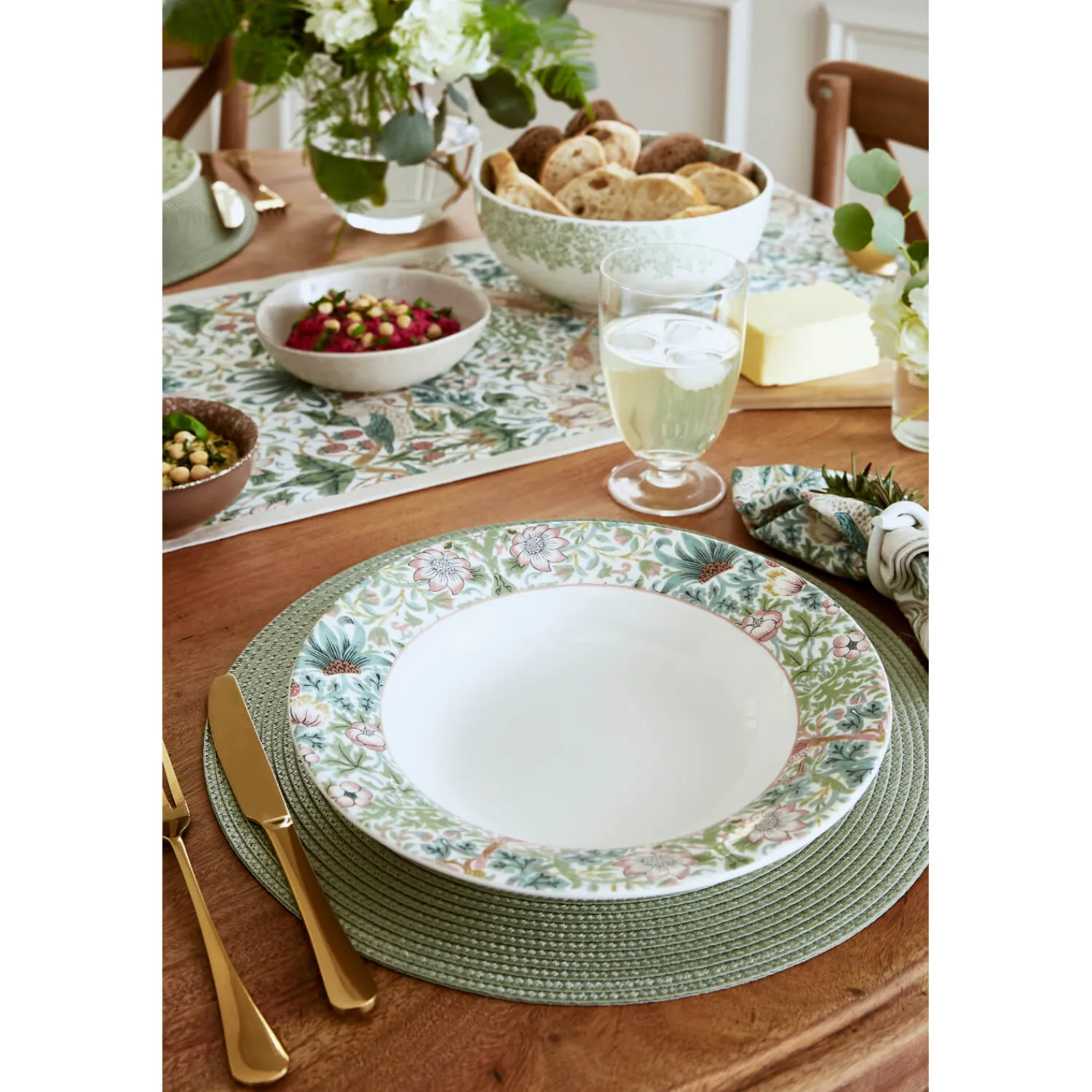 Morris u0026 Co Morris & Co 26.5cm Earthenware Pasta Bowl - Assorted
