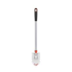 OXO Good Grips Extendable Tub & Tile Brush