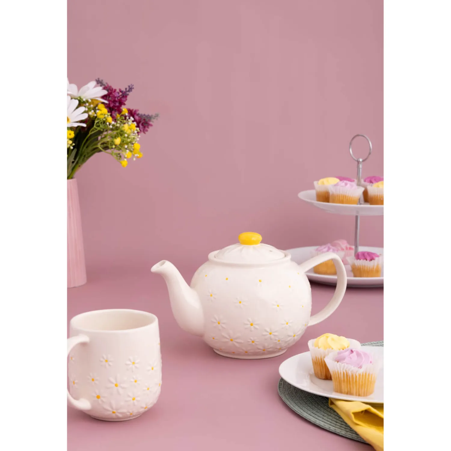 Price u0026 Kensington Price & Kensington Daisy 360ml Mug