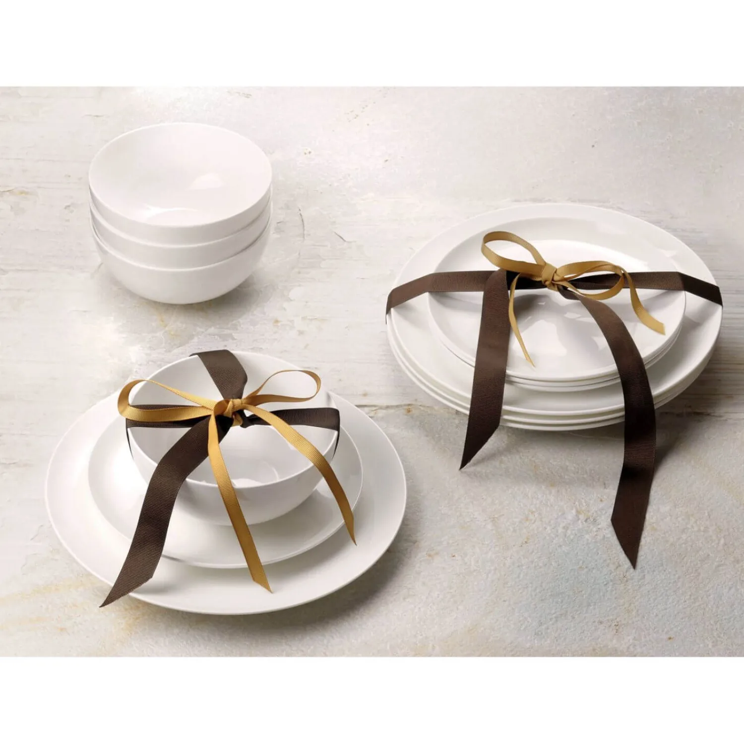 ROYAL WORCESTER Serendipity Dinner Plate - White