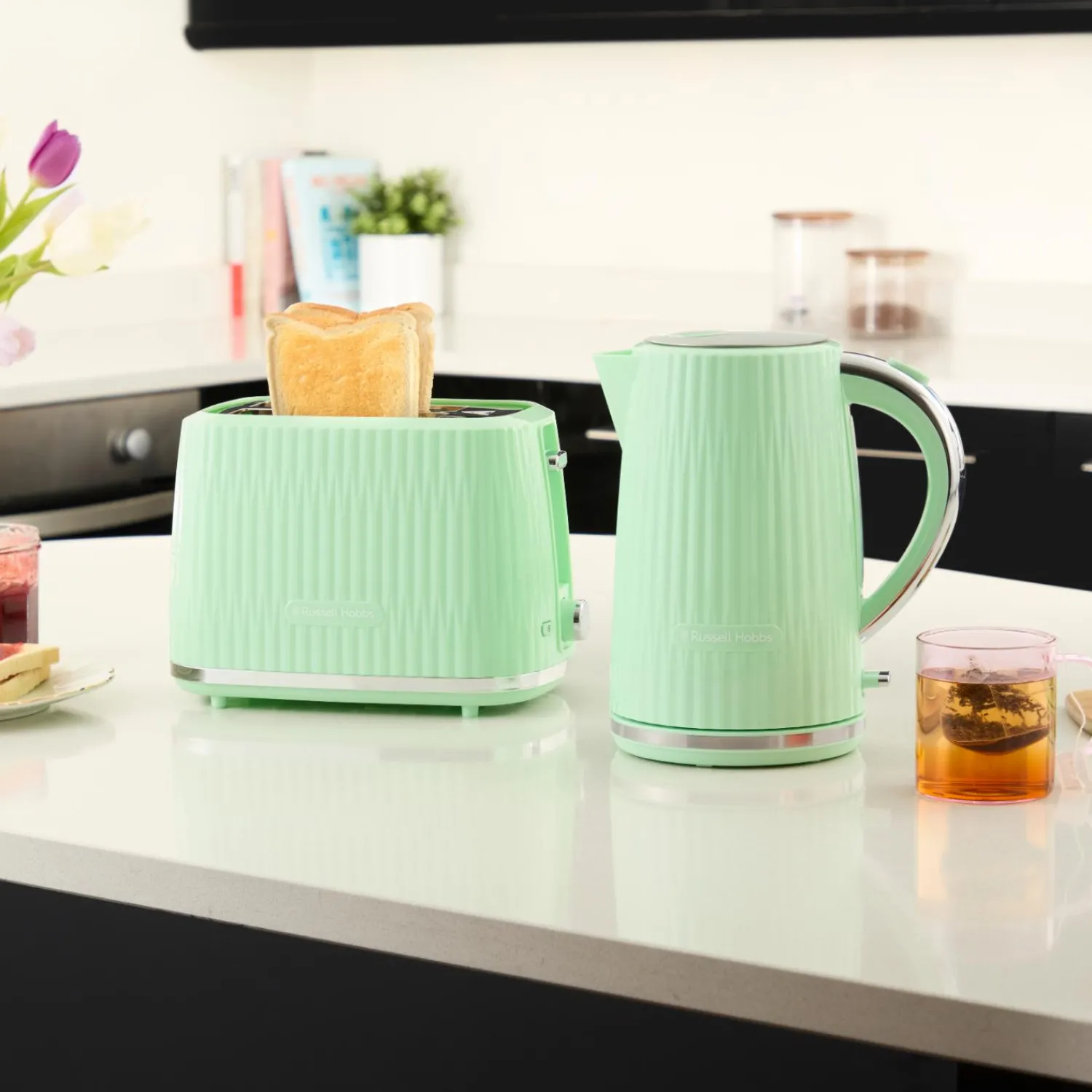 Russell Hobbs Eden 1.7 Litre Kettle & 2-Slice Toaster Set - Pistachio Green