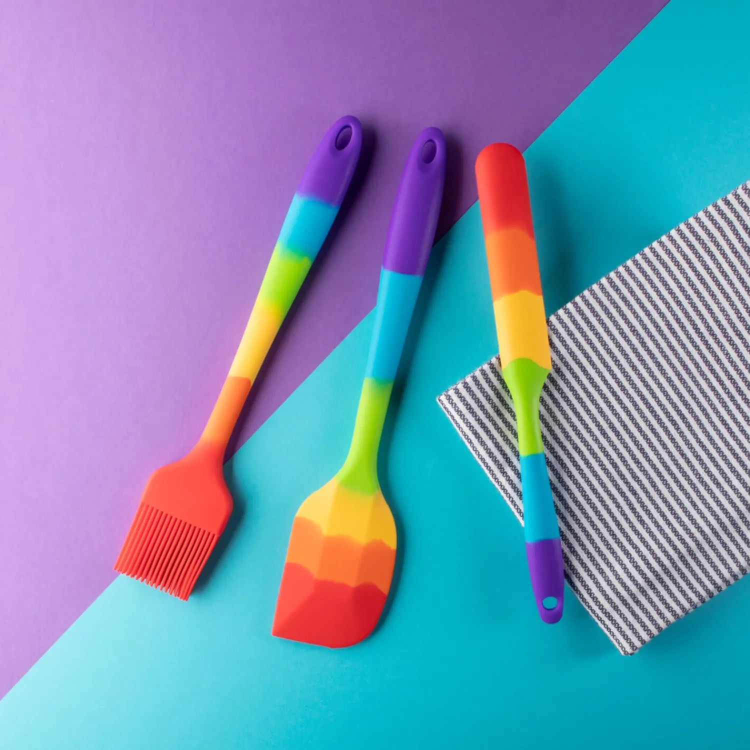 Taylor's Eye Witness Taylor's Eye Witness Mini Silicone Ladle - Rainbow